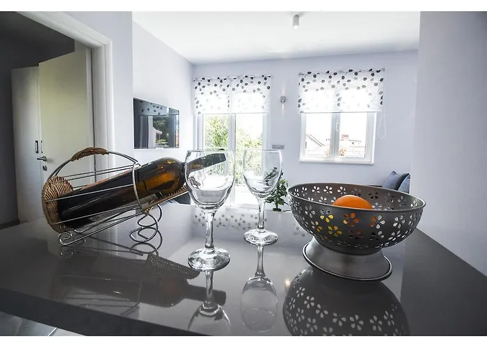 Splendid Marjan Apartment *