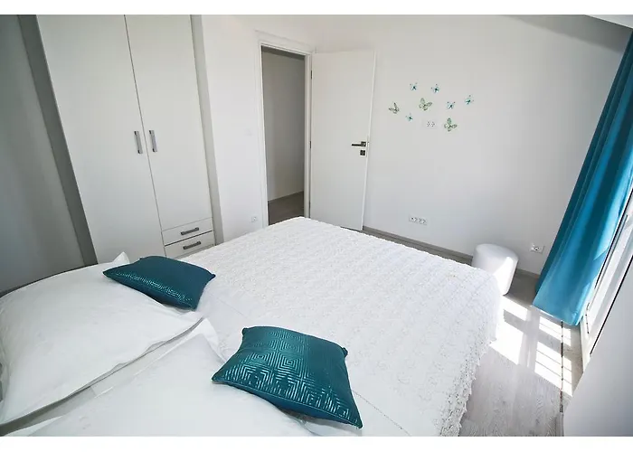 Splendid Marjan Apartment